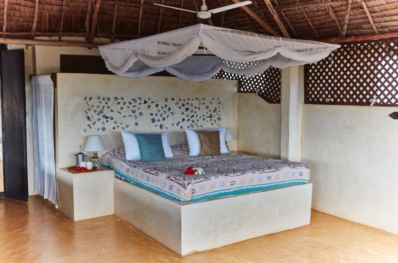 Banana House And Wellness Centre Hotel Lamu Buitenkant foto